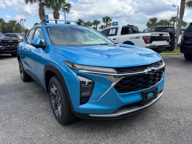 new 2025 Chevrolet Trax car, priced at $26,679