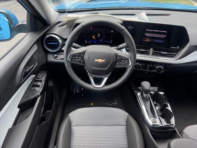new 2025 Chevrolet Trax car, priced at $26,679