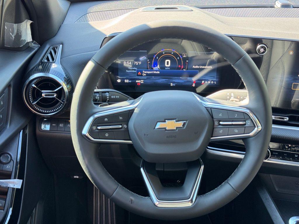 new 2026 Chevrolet Equinox car, priced at $34,990