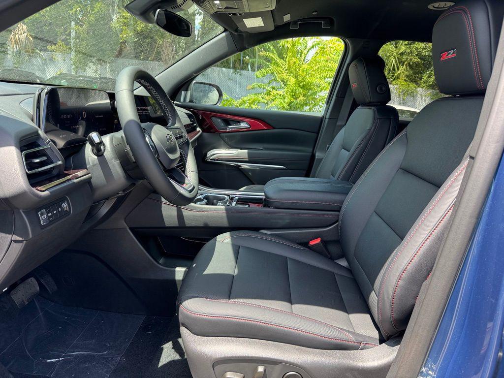 new 2026 Chevrolet Traverse car, priced at $50,795
