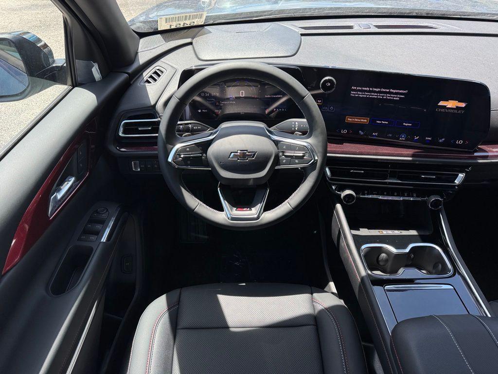 new 2026 Chevrolet Traverse car, priced at $50,795