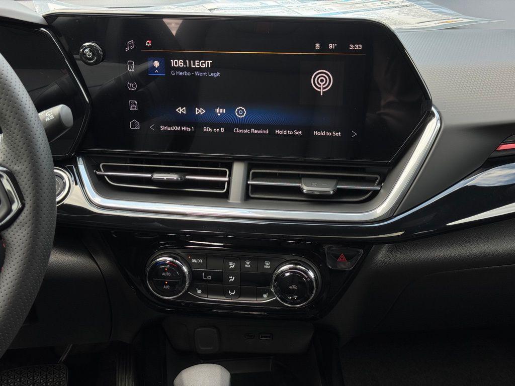 new 2025 Chevrolet Trax car, priced at $27,585