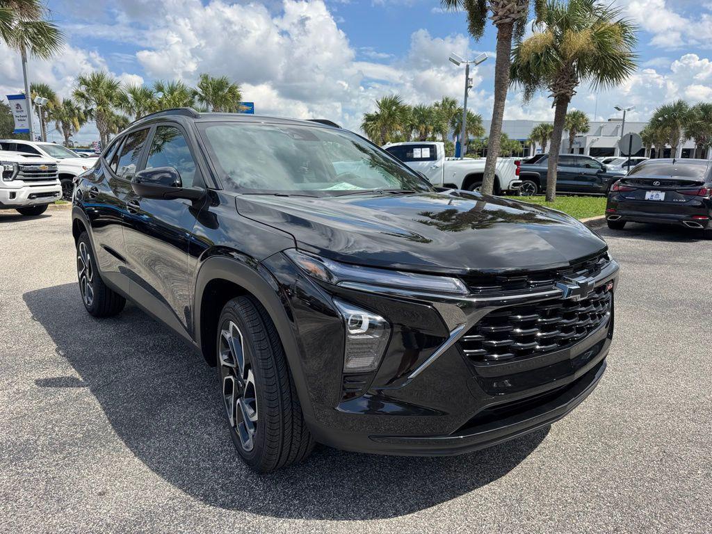 new 2025 Chevrolet Trax car, priced at $27,585