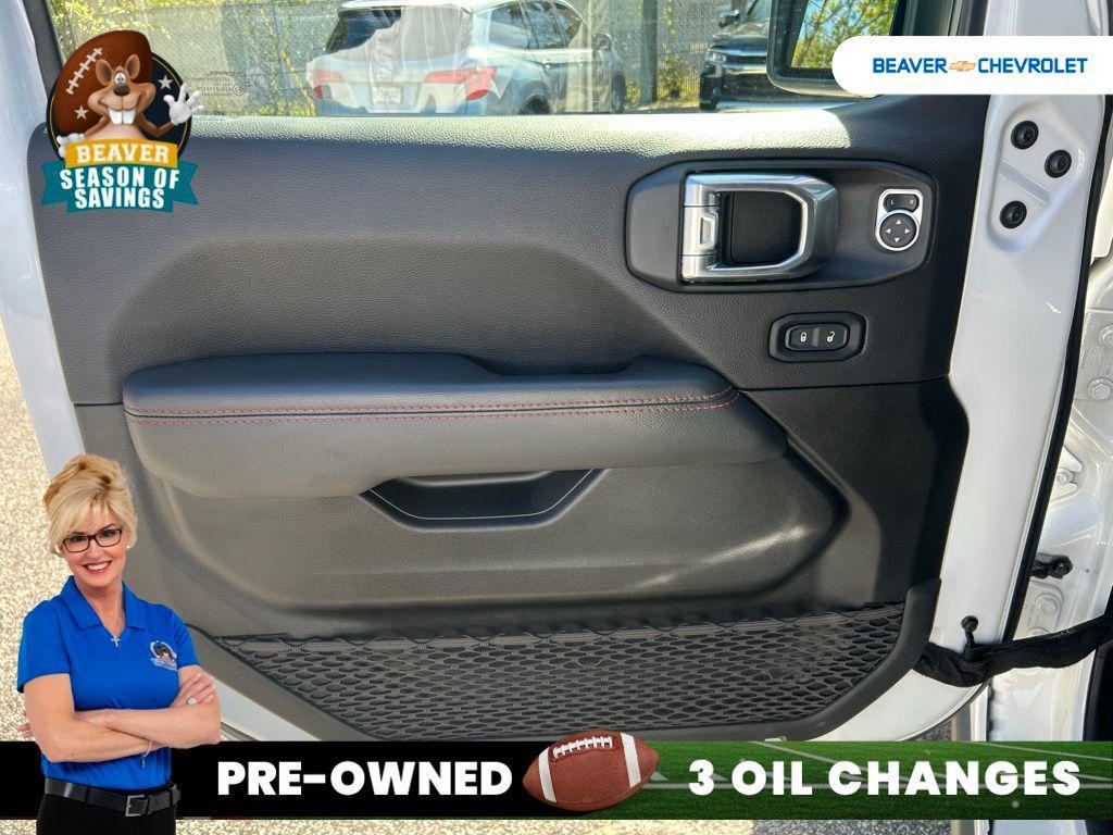 used 2022 Jeep Gladiator car, priced at $43,835