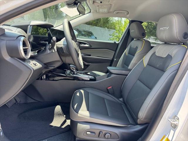 new 2025 Chevrolet Trax car, priced at $26,730
