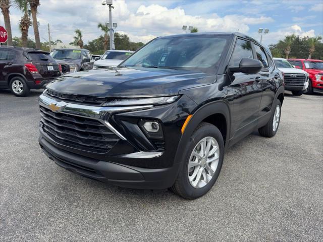 new 2025 Chevrolet TrailBlazer car, priced at $27,325