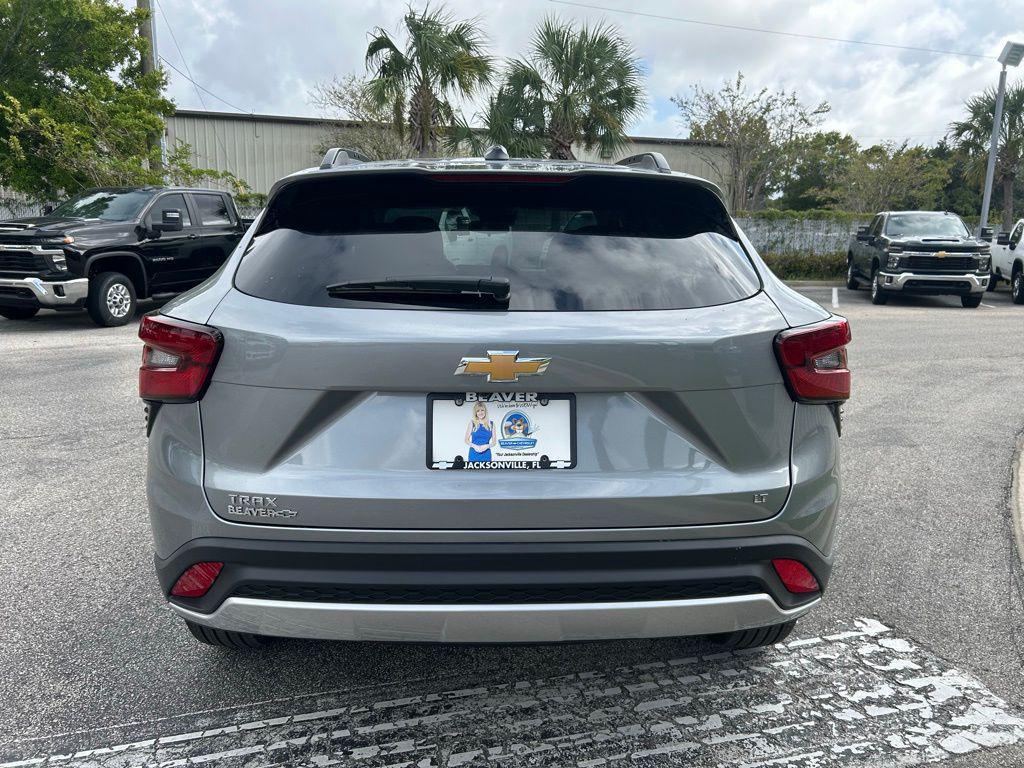 new 2026 Chevrolet Trax car, priced at $25,515