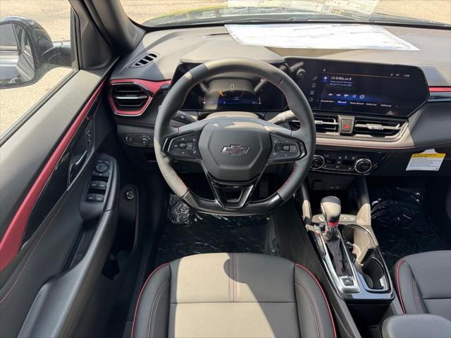 new 2025 Chevrolet TrailBlazer car, priced at $32,330