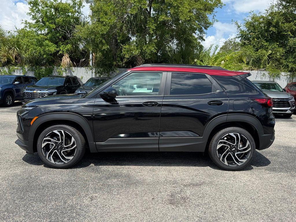 new 2025 Chevrolet TrailBlazer car, priced at $32,330