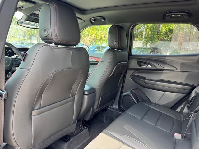 new 2025 Chevrolet TrailBlazer car, priced at $32,330