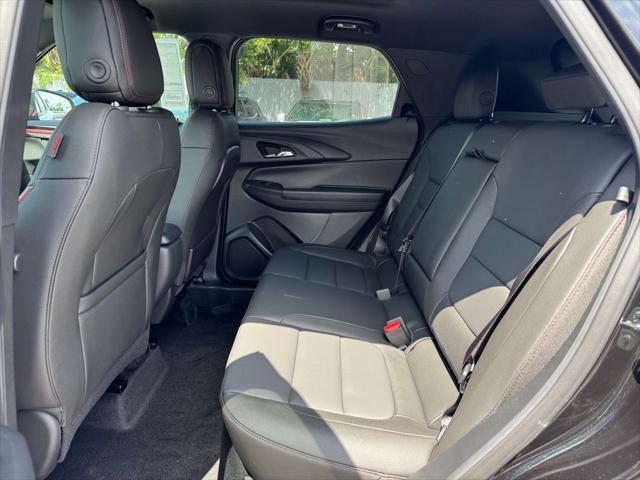 new 2025 Chevrolet TrailBlazer car, priced at $32,330