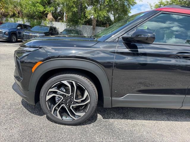 new 2025 Chevrolet TrailBlazer car, priced at $32,330