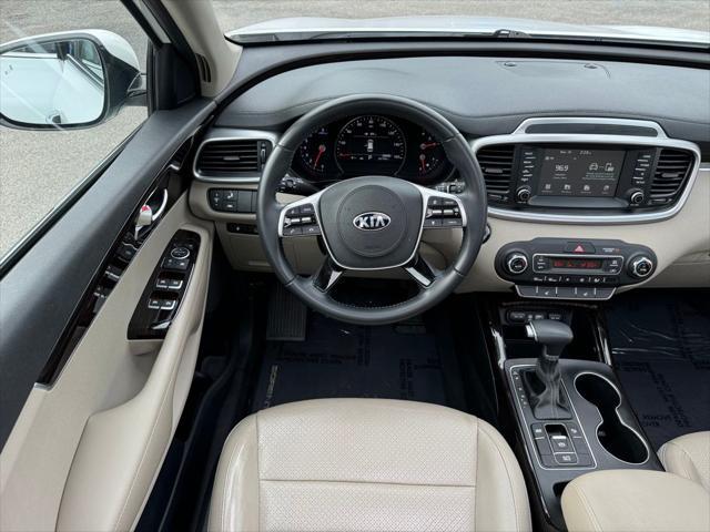 used 2020 Kia Sorento car, priced at $22,051