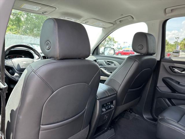 used 2021 Chevrolet Traverse car, priced at $22,231