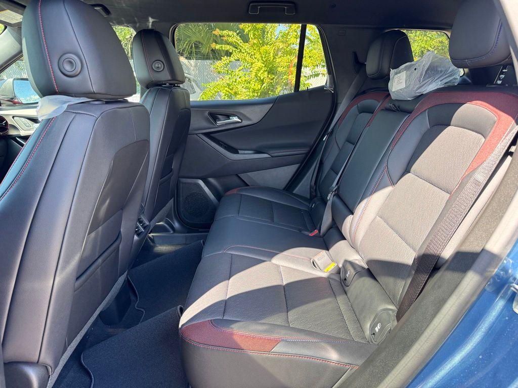 new 2026 Chevrolet Equinox car, priced at $37,290