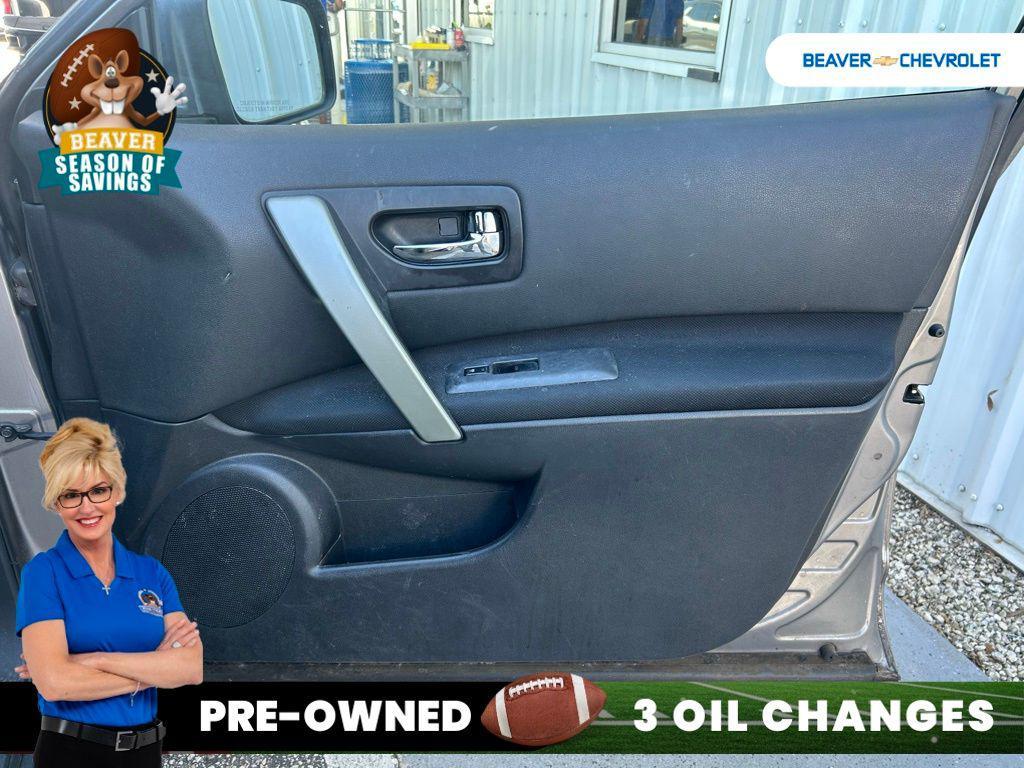 used 2013 Nissan Rogue car, priced at $7,999
