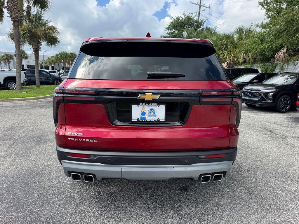 new 2026 Chevrolet Traverse car, priced at $43,190