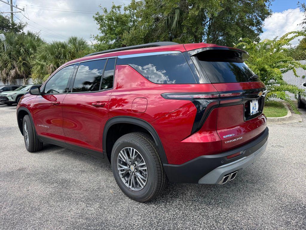 new 2026 Chevrolet Traverse car, priced at $43,190