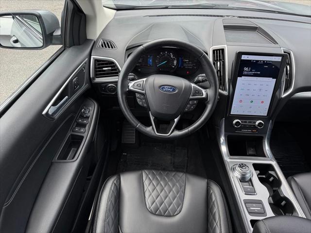 used 2024 Ford Edge car, priced at $30,831