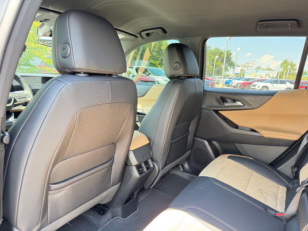 new 2026 Chevrolet Equinox car, priced at $36,395