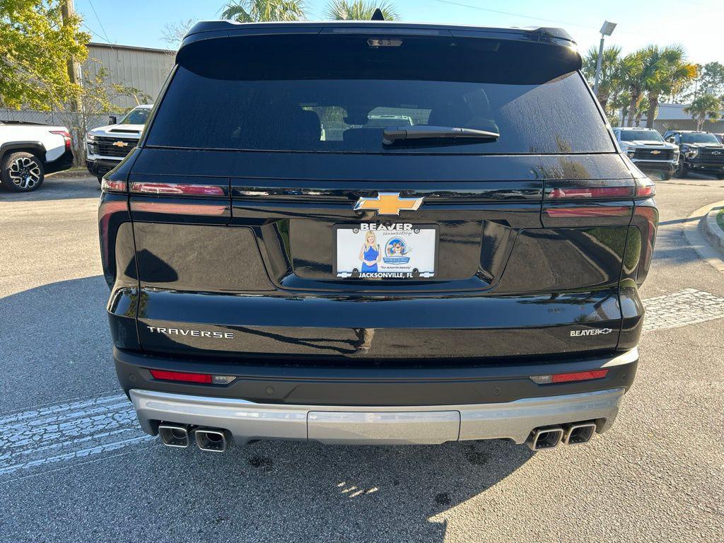 new 2026 Chevrolet Traverse car, priced at $45,740