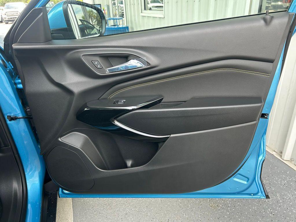 new 2026 Chevrolet Trax car, priced at $25,015