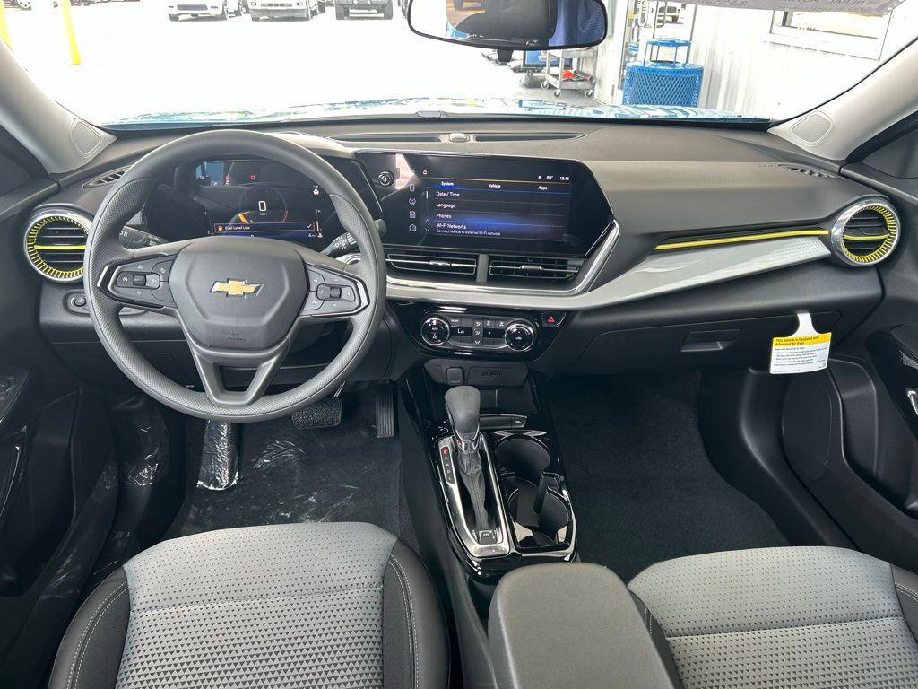 new 2026 Chevrolet Trax car, priced at $25,015