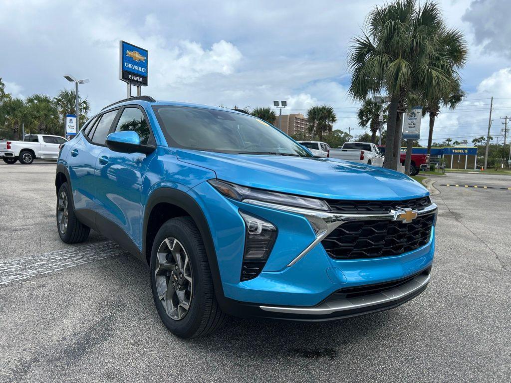 new 2026 Chevrolet Trax car, priced at $25,015