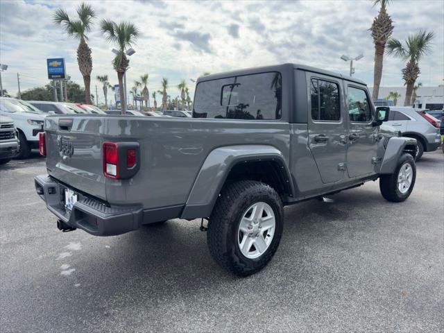 used 2022 Jeep Gladiator car, priced at $35,609