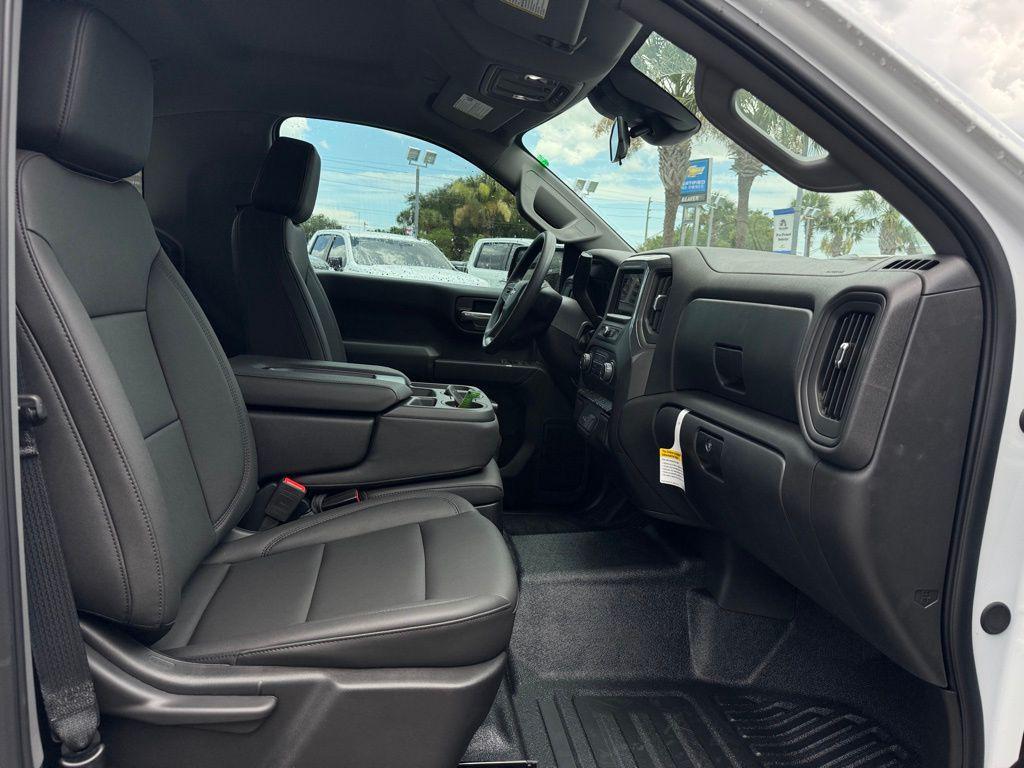new 2025 Chevrolet Silverado 1500 car, priced at $41,385