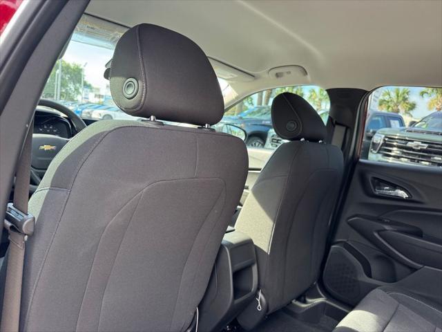 new 2025 Chevrolet Trax car, priced at $21,895