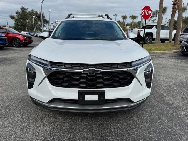 new 2025 Chevrolet Trax car, priced at $25,910