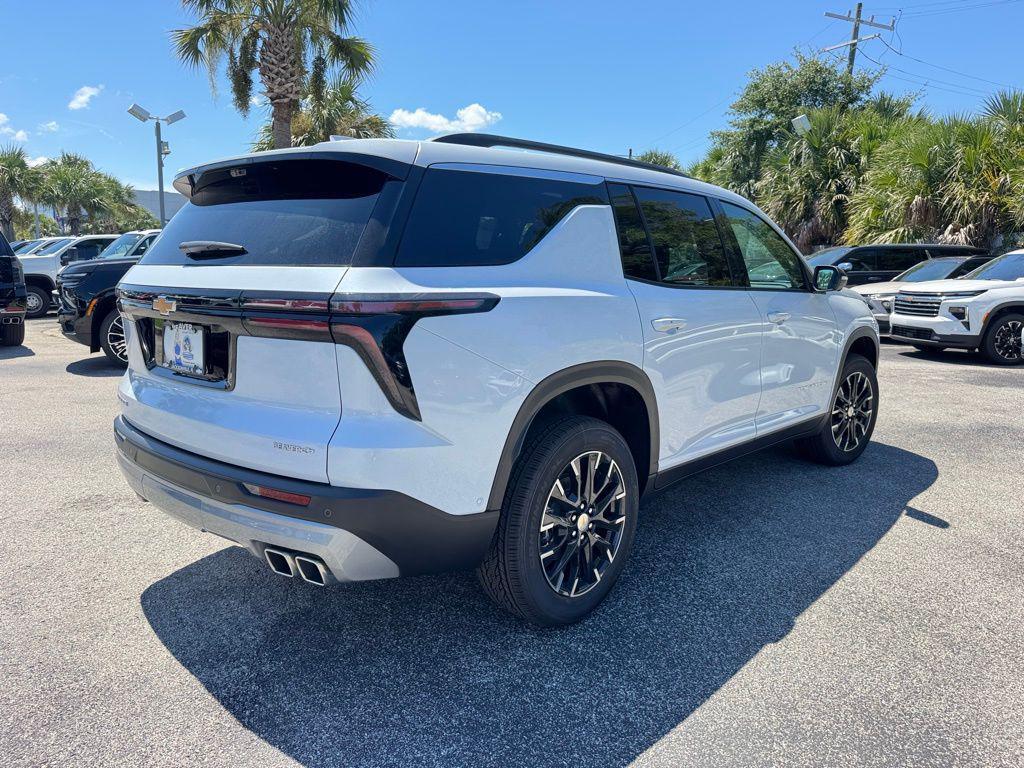 new 2026 Chevrolet Traverse car, priced at $51,350