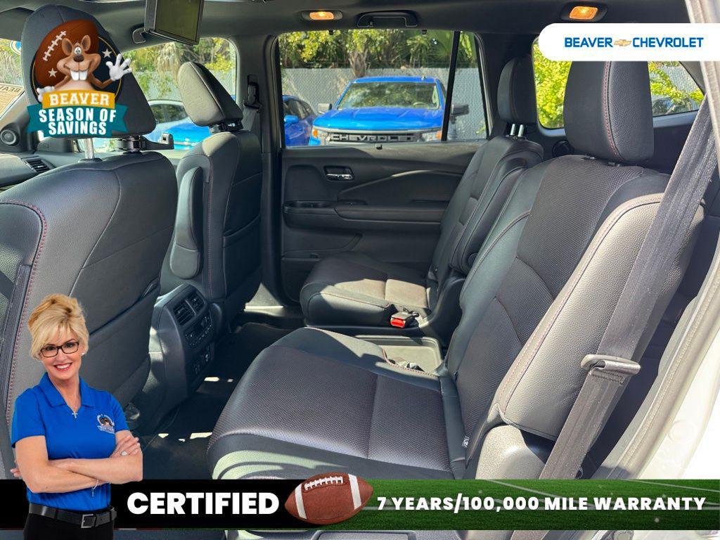 used 2022 Honda Pilot car, priced at $37,777
