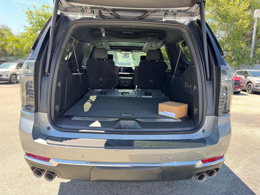 new 2025 Chevrolet Suburban car, priced at $92,795
