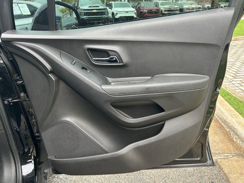 used 2018 Chevrolet Trax car, priced at $10,500