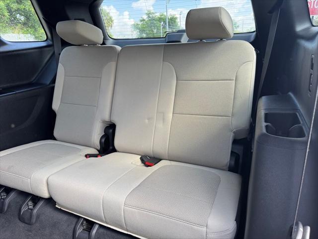 used 2022 Chevrolet Traverse car, priced at $26,888