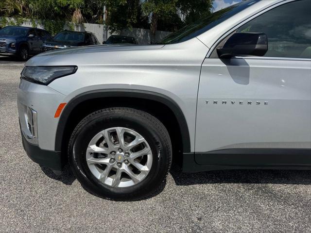 used 2022 Chevrolet Traverse car, priced at $26,888