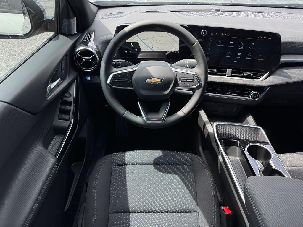 new 2025 Chevrolet Equinox car, priced at $29,995