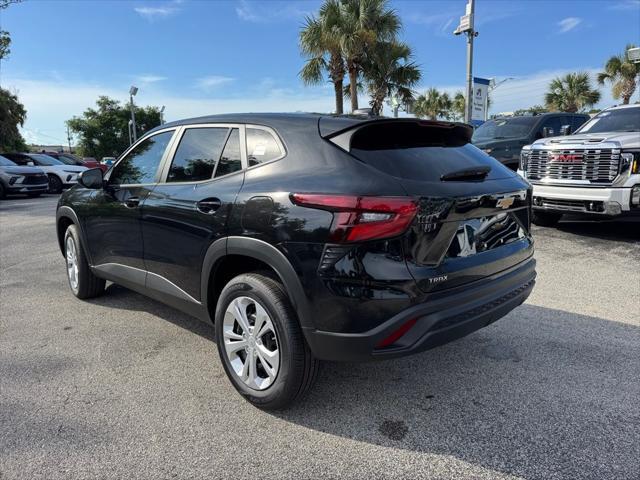 new 2025 Chevrolet Trax car, priced at $21,895