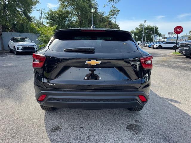 new 2025 Chevrolet Trax car, priced at $21,895