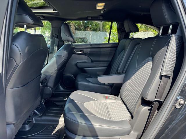 used 2024 Toyota Highlander car, priced at $45,841