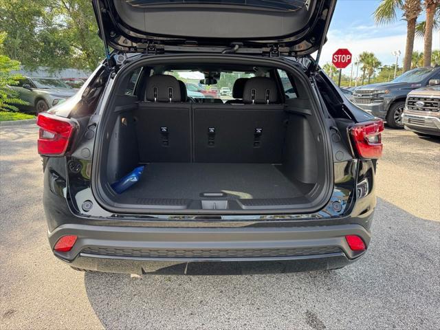 new 2025 Chevrolet Trax car, priced at $23,895