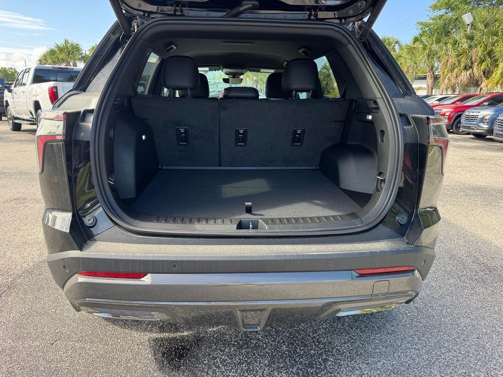 new 2025 Chevrolet Equinox car, priced at $37,430