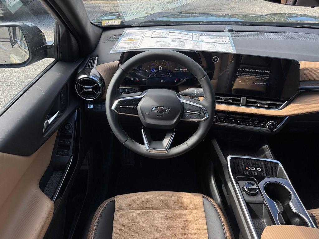 new 2025 Chevrolet Equinox car, priced at $37,430