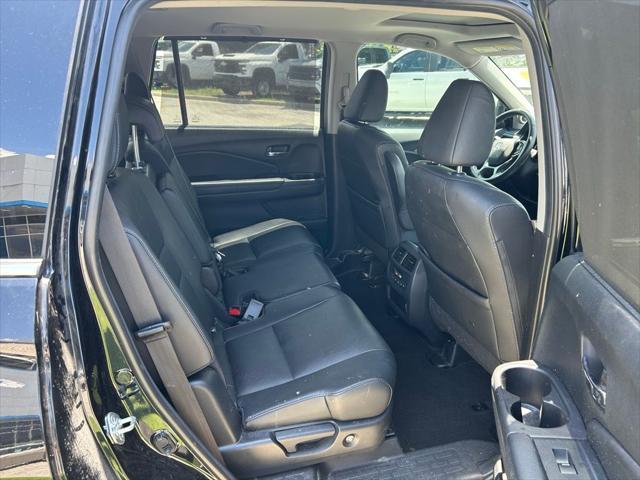 used 2022 Honda Pilot car, priced at $30,977