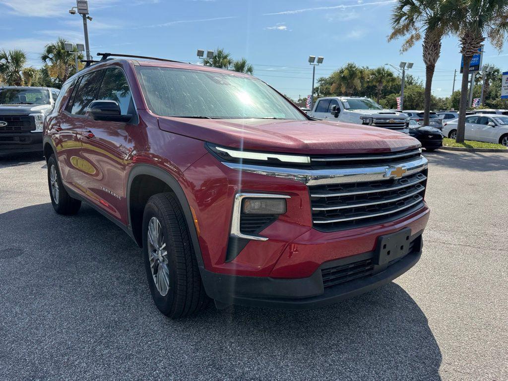 new 2025 Chevrolet Traverse car, priced at $43,884