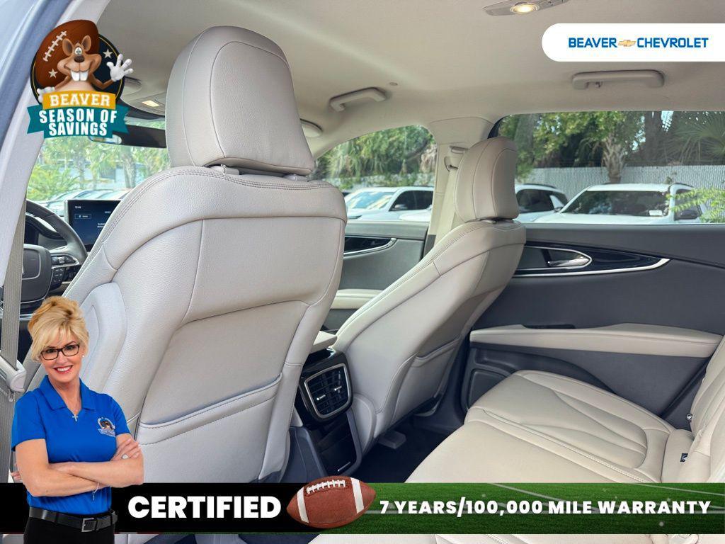 used 2022 Lincoln Nautilus car, priced at $30,259