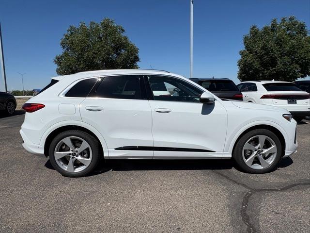 new 2025 Audi Q5 car, priced at $64,340