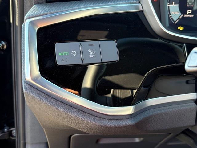 new 2025 Audi Q3 car, priced at $46,110